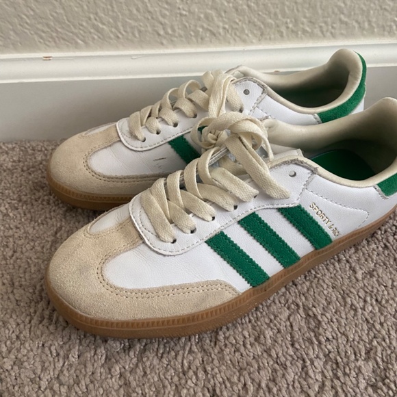 Adidas Samba White And Green Sneakers Size 5 sporty and chic - Picture 2 of 6